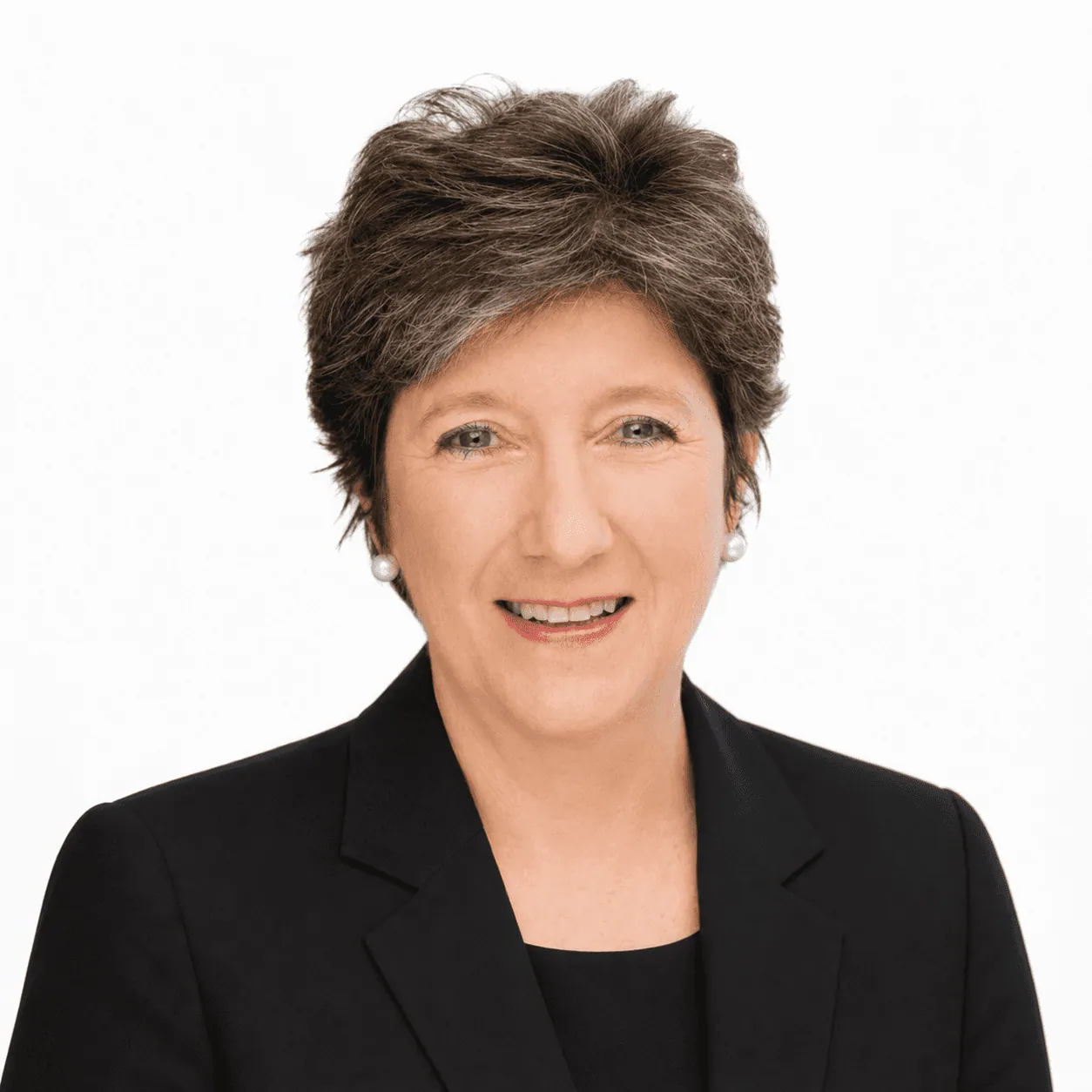 Pamela Johansen, Growth